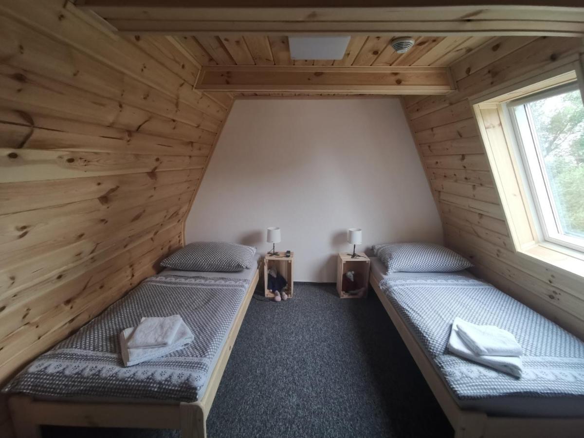 Wellness Pension Koliba Komorní Lhotka Exteriör bild