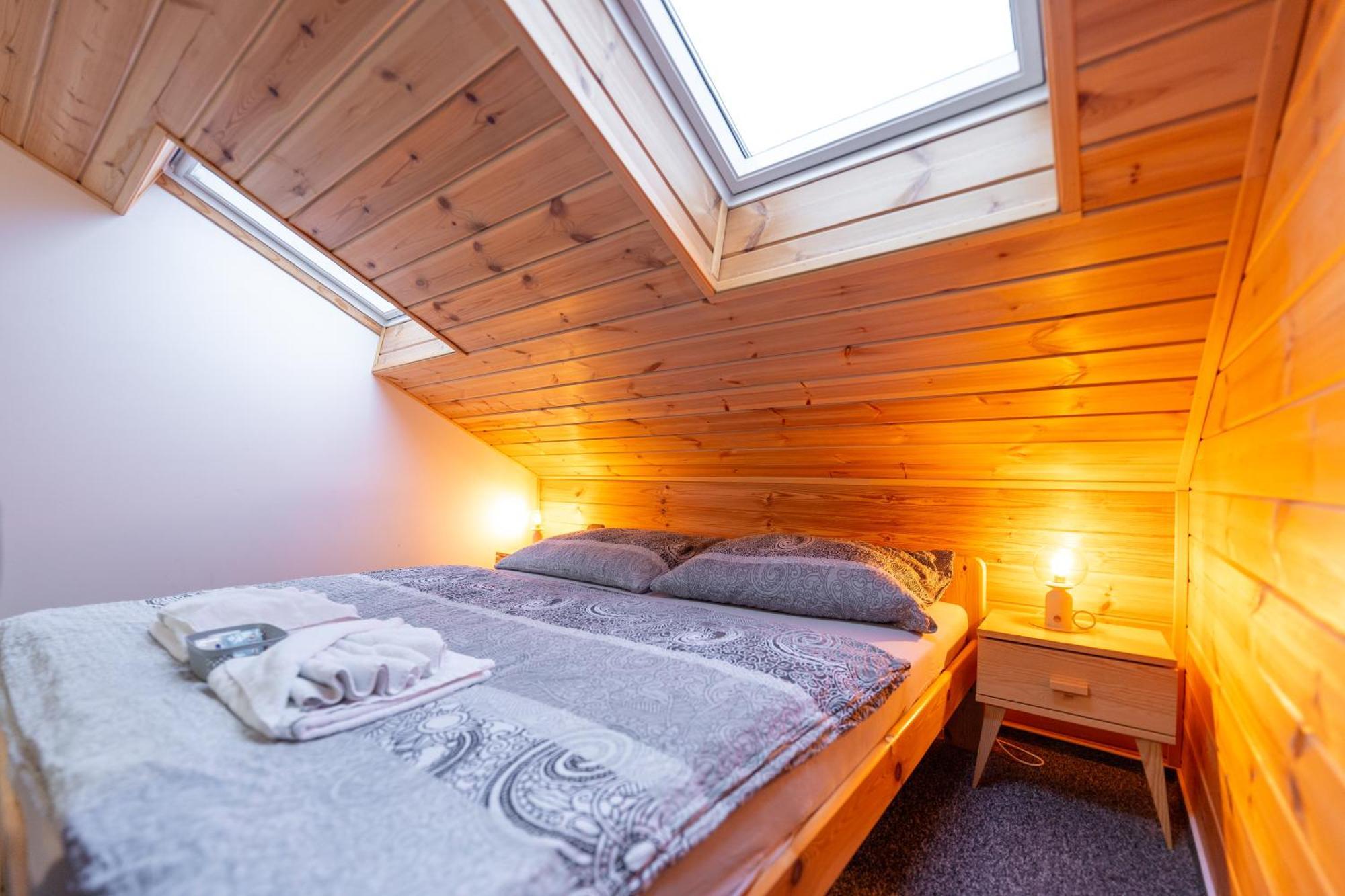 Wellness Pension Koliba Komorní Lhotka Rum bild