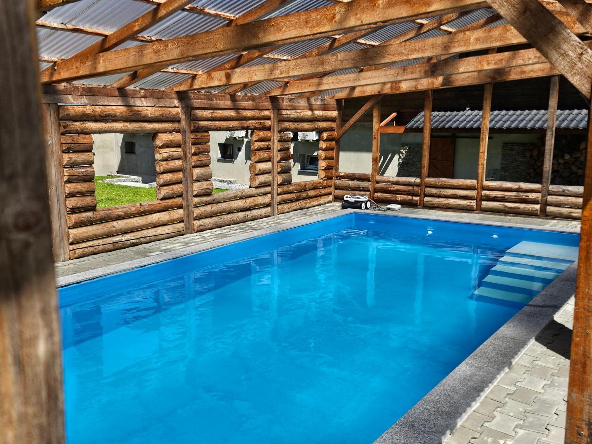 Wellness Pension Koliba Komorní Lhotka Exteriör bild